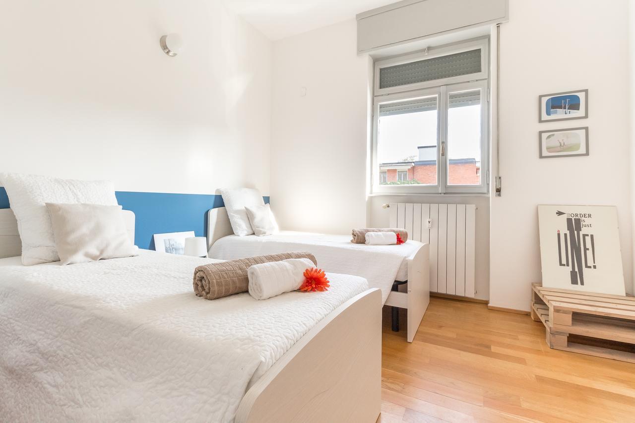 Alessia'S Flat- L'8 E Mezzo Apartment Milano Exterior foto